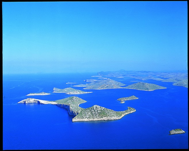 Les magnfiques îles Kornati, au large de la côte dalmate, qu’on visite à partir de Zadar où des îles environnantes, Pasman, Murter ou Dugi Otok.