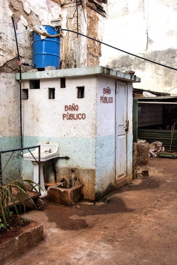 Toilette Cuba