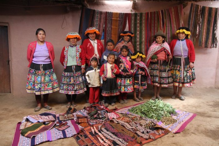 Les femmes de la communauté Amaru