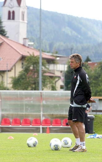 Chrsitian Gourcuff, le charismatique entraîneur des merlus, lors du stage de préparation dans le Tyrol.